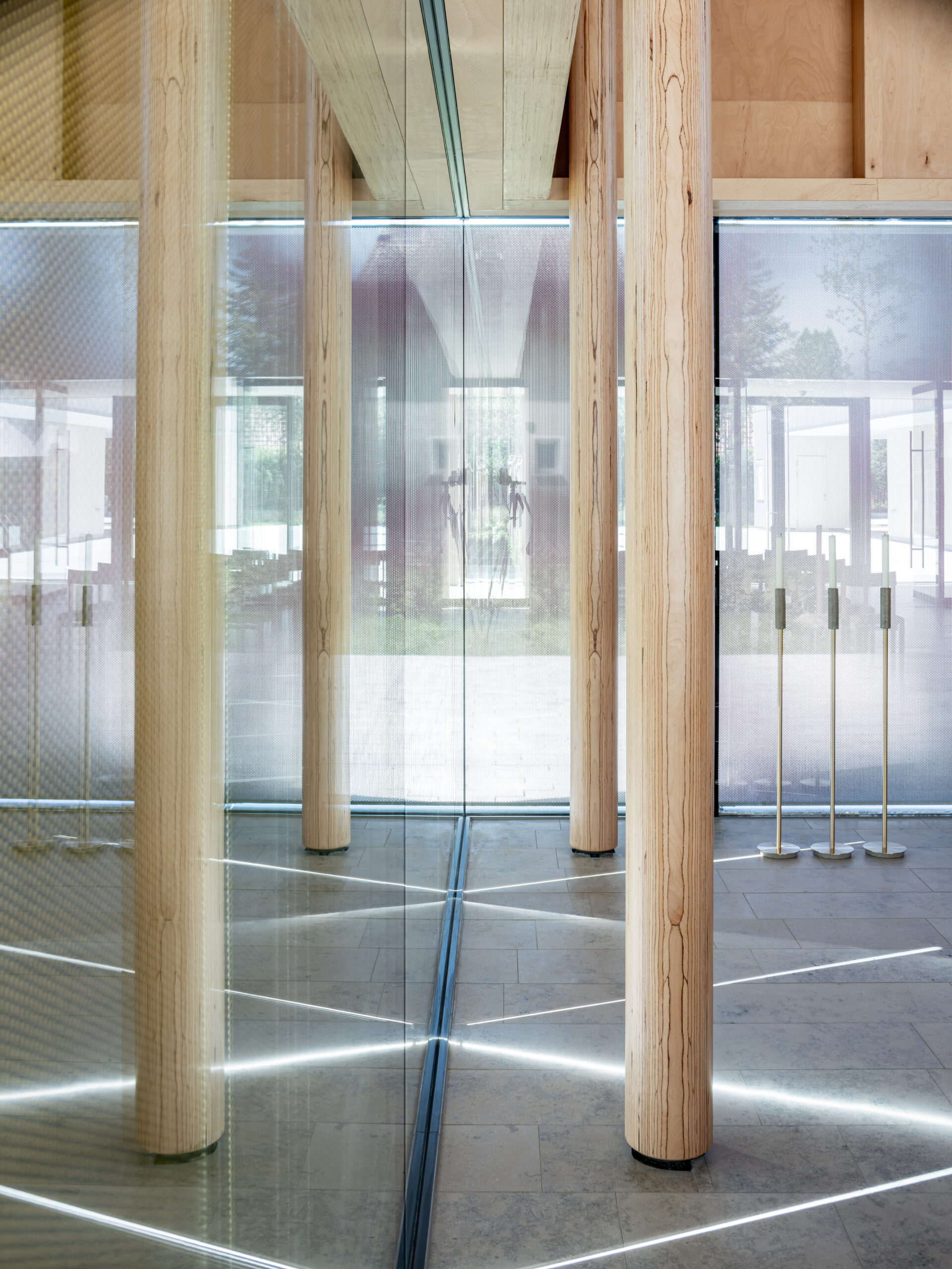 DE; bayern; vohburg, abhd architekten denzinger und partner mbb; neubau, kirche, jesus kirche, evangelische kirche, gemeindezentrum, kgv, baubuche, fassade, Bildtechnik Digital 22 MPx [(c)Maximilian Gottwald, Veroeffentlichung kostenpflichtig]