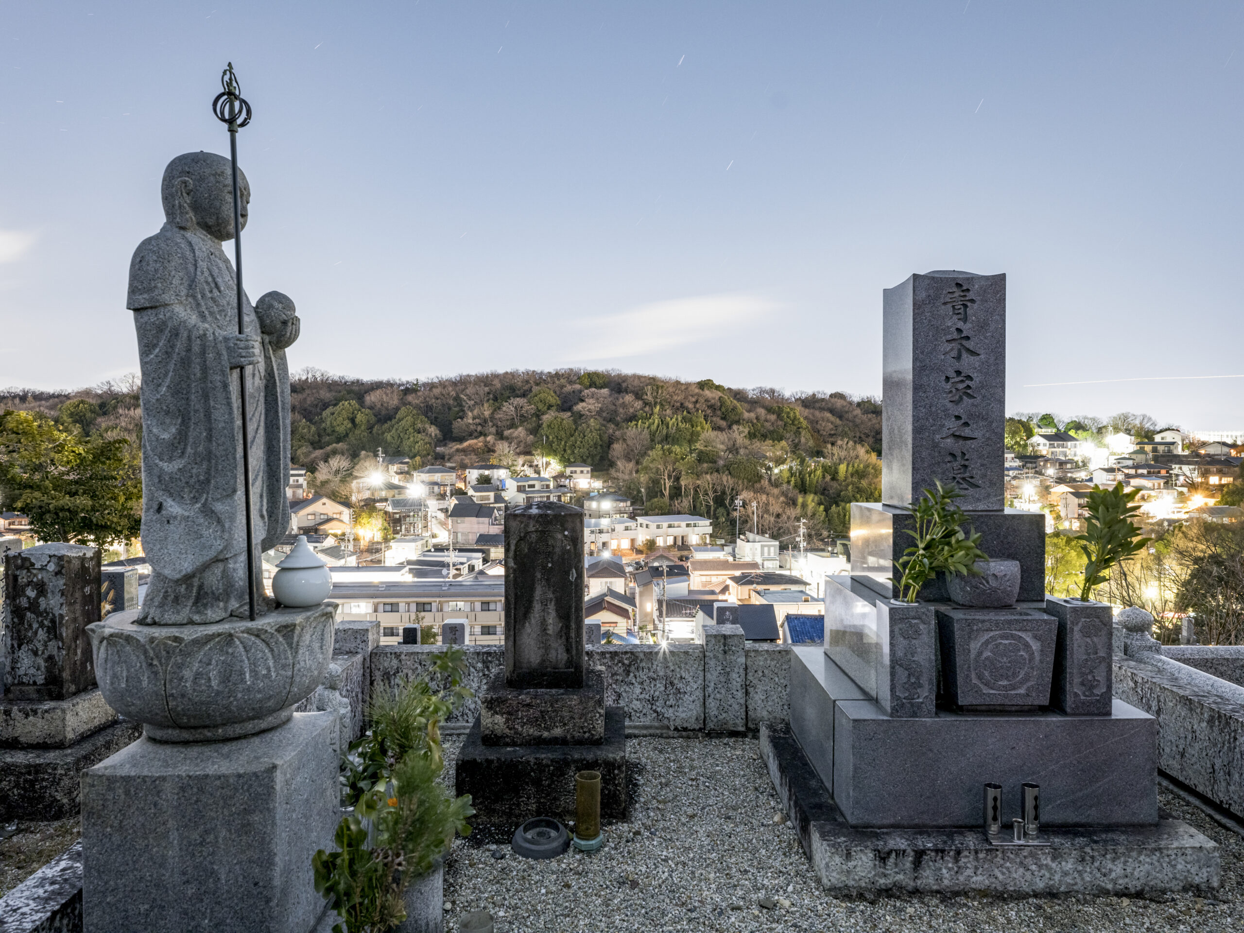 asian dusk, the empire of light, [(c)Maximilian Gottwald; Veroeffentlichung kostenpflichtig]