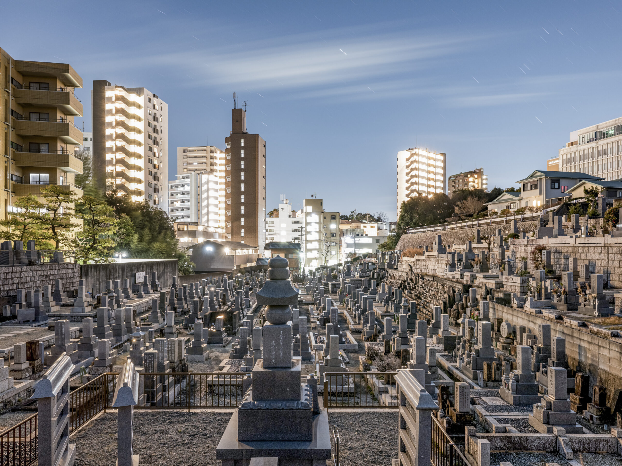 asian dusk, the empire of light, [(c)Maximilian Gottwald; Veroeffentlichung kostenpflichtig]